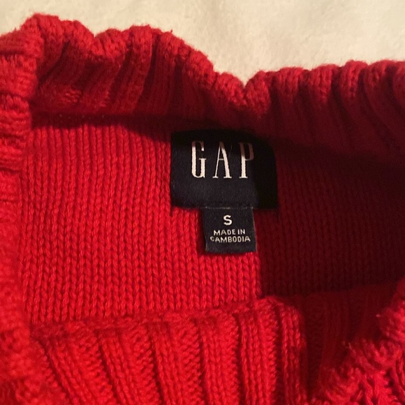 Gap Cable Knit Sweater - Picture 2 of 4